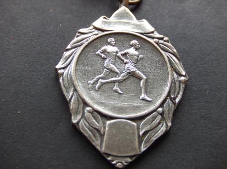 Atletiekvereniging Castricum prestatieloop 1973 zilverkleurig